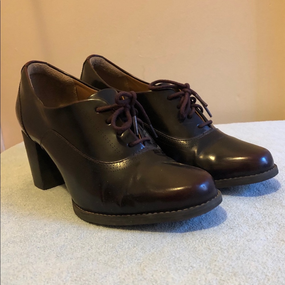 Clarks comfy heels